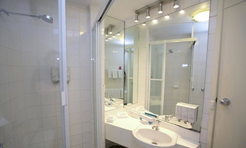 Madison Tower Mill Hotel - Foster Accommodation 10