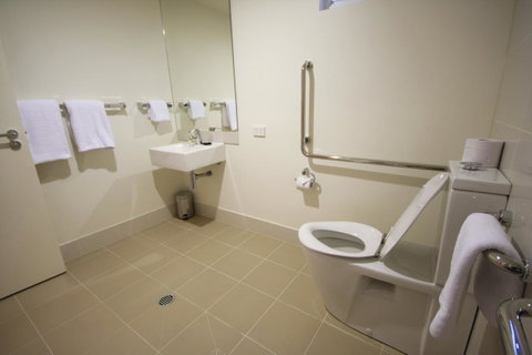 Domain Serviced Apartments - Foster Accommodation 14