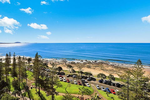 Malibu Apartments - Foster Accommodation 14