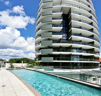 Ambience on Burleigh Beach - Foster Accommodation
