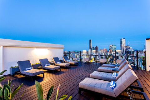 Hotel Grand Chancellor Brisbane - Foster Accommodation 0