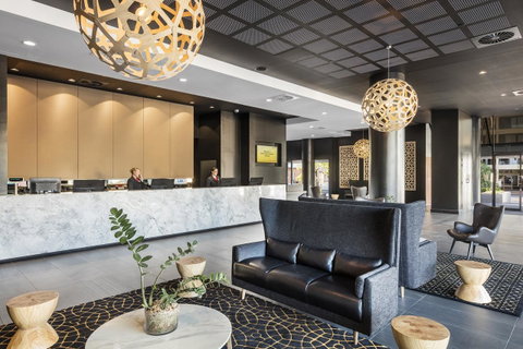 Hotel Grand Chancellor Brisbane - Foster Accommodation 7