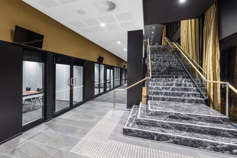 Hotel Grand Chancellor Brisbane - Foster Accommodation 15