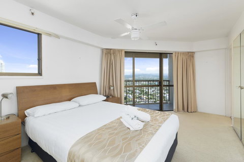 Burleigh Esplanade Apartments - Foster Accommodation 29
