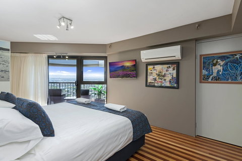Burleigh Esplanade Apartments - Foster Accommodation 32