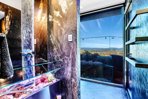 Burleigh Esplanade Apartments - Foster Accommodation 7