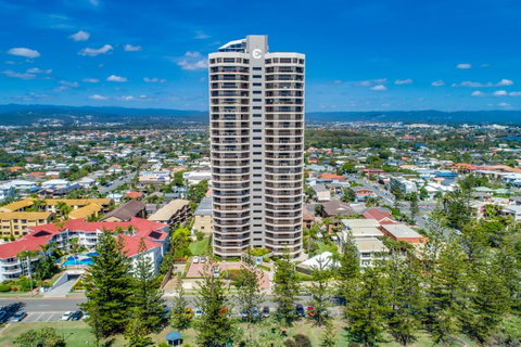 Burleigh Esplanade Apartments - Foster Accommodation 13