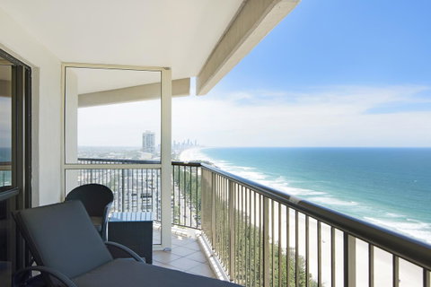 Burleigh Esplanade Apartments - Foster Accommodation 36