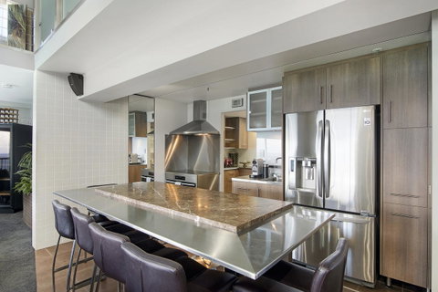 Burleigh Esplanade Apartments - Foster Accommodation 18