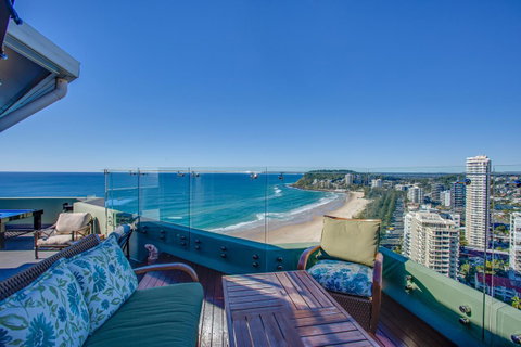 Burleigh Esplanade Apartments - Foster Accommodation 4