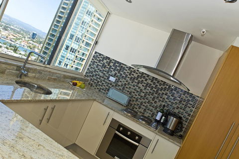 Hi Surf Beachfront Resort Apartments - Foster Accommodation 38