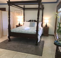 Taj on Byrnes - Private Luxury Apartment Mareeba - Foster Accommodation