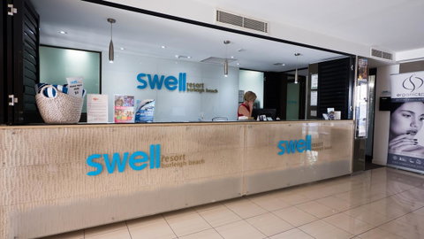 Swell Resort Burleigh Heads - Foster Accommodation 14