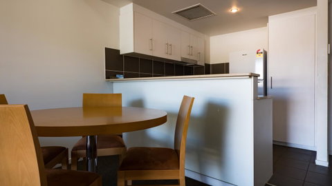 Swell Resort Burleigh Heads - Foster Accommodation 44