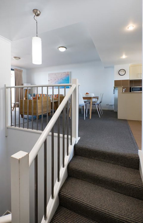 Swell Resort Burleigh Heads - Foster Accommodation 27