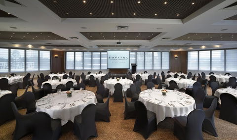 Sofitel Gold Coast Broadbeach - Foster Accommodation 28