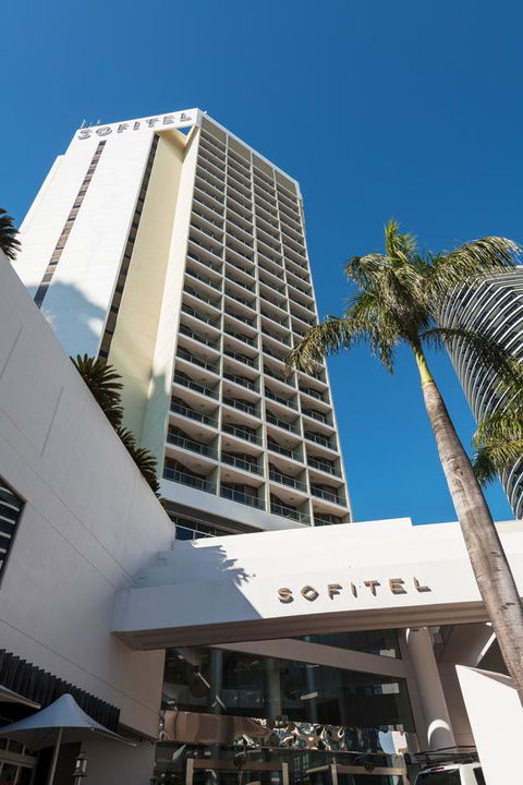 Sofitel Gold Coast Broadbeach - Foster Accommodation 7