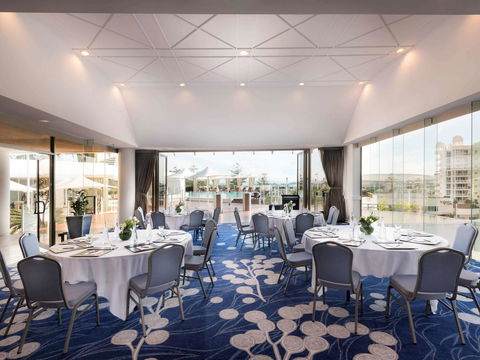 Sofitel Gold Coast Broadbeach - Foster Accommodation 41