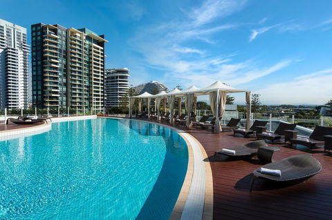 Sofitel Gold Coast Broadbeach - Foster Accommodation 0