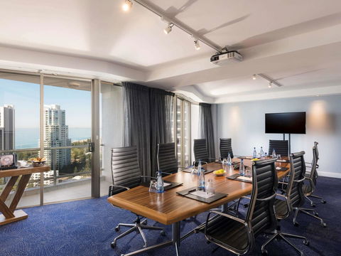 Sofitel Gold Coast Broadbeach - Foster Accommodation 42