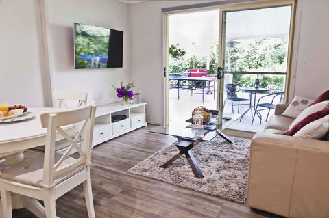 Shasta Place - Foster Accommodation 17