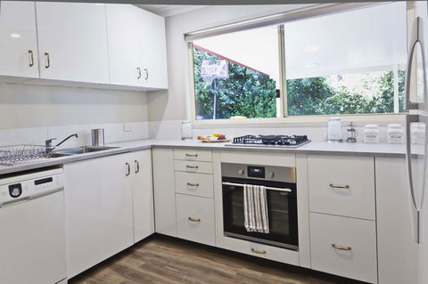 Shasta Place - Foster Accommodation 22