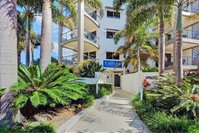 Book Mooloolaba Accommodation Vacations Foster Accommodation Foster Accommodation