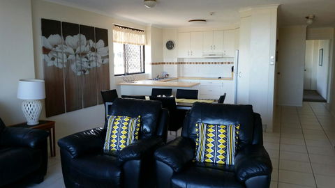 Elouera Tower - Foster Accommodation 30