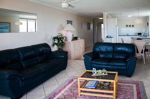 Elouera Tower - Foster Accommodation 22