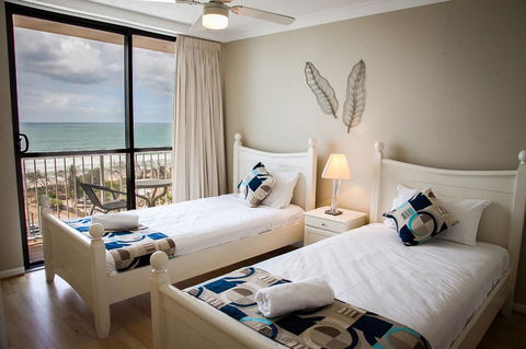 Elouera Tower - Foster Accommodation 20