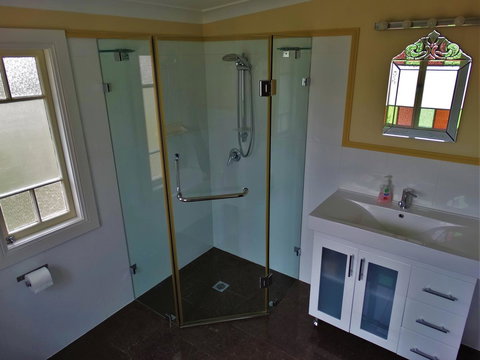 Loughmore House - Foster Accommodation 11