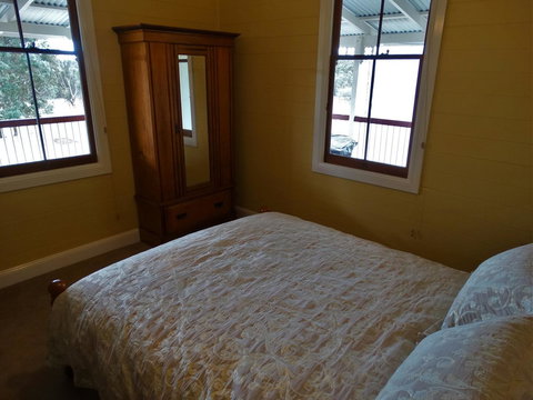 Loughmore House - Foster Accommodation 10