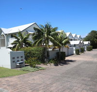 Waters Edge - Foster Accommodation