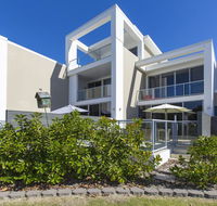 WAVES ON KAMALA 13 - Foster Accommodation