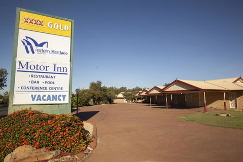 Western Heritage Motor Inn - Foster Accommodation 0
