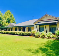 Willow Lodge - Foster Accommodation