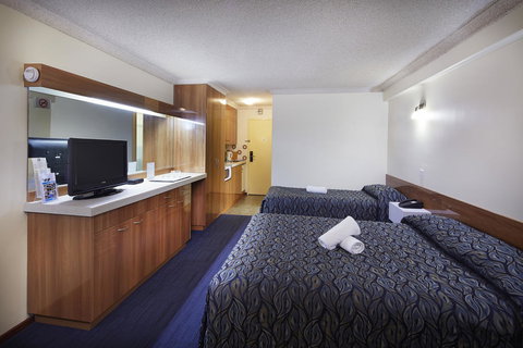 Windsor Lodge - Foster Accommodation 2