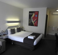 Wine Village Motor Inn - Foster Accommodation