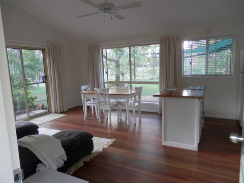 Wondai Hideaway Apartment - Foster Accommodation 0
