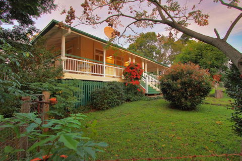 Worendo Cottages - Foster Accommodation 0