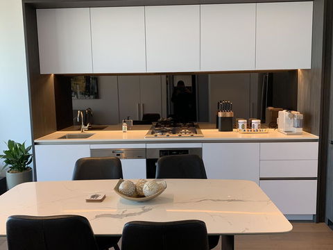 Xu's Residence@No.1 Collins Wharf - Foster Accommodation 2