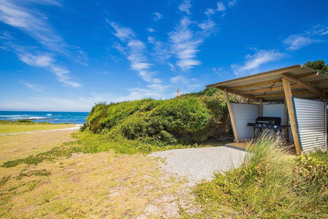 Wytonia Beachfront Accommodation - Foster Accommodation 2