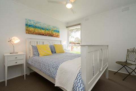 Xanadu Shores - Foster Accommodation 1