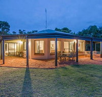 Yallingup Pet Friendly Bush Retreat - Foster Accommodation