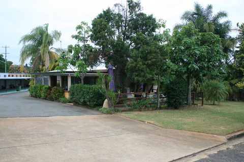 Yarraman Gardens Motel Queensland - Foster Accommodation 3