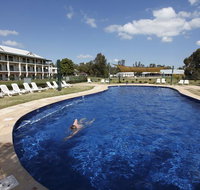 Yarrawonga Mulwala Golf Club - Foster Accommodation