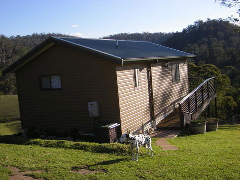 Yasuragi Cabins - Foster Accommodation 1