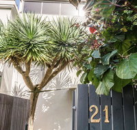 Your Luxury Escape - The Loft - Foster Accommodation