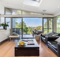 Your Luxury Escape - Vue from Here - Foster Accommodation