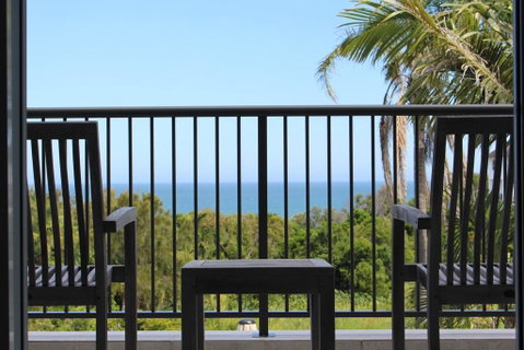 Zaffiro Beach House - Foster Accommodation 2